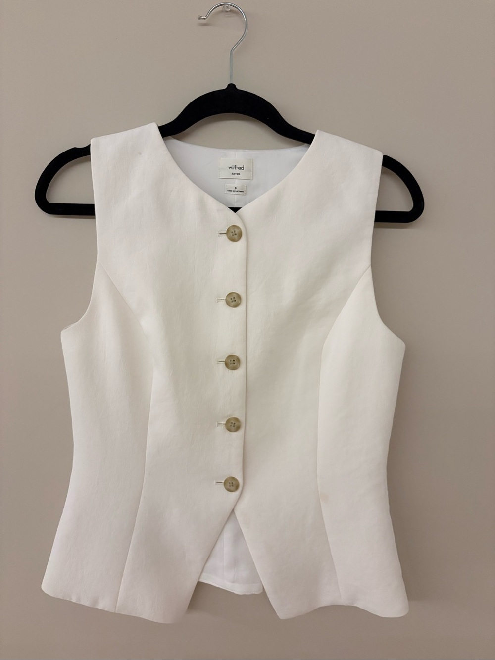 Aritiza Wilfred Regal Vest - Light Birch (6)